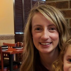 Meet your Posher, Caitlin